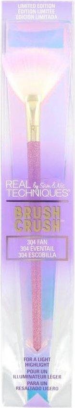 Real Techniques Brush Crush 304 Fan Highlight Limited Edition