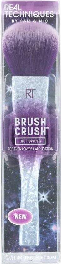 Real Techniques Brush Crush 300 Powder 01798 Make Up Brush