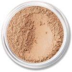 Matte Foundation Femei Fond de ten 12 Medium Beige SPF 15 6 g