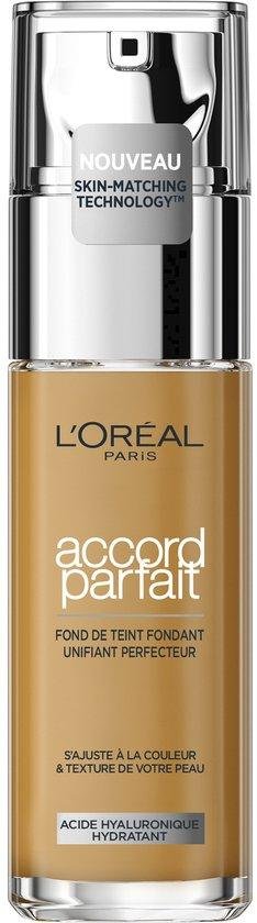 LOral Paris - Accord Parfait Foundation - 4D/W - Natuurlijk Dekkende Foundation met Hyaluronzuur en SPF 16 - 30 ml