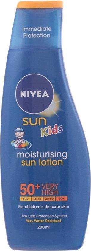 Sun Ninos Waterproof Moisturizing Protector Spf50 + By Nivea 200 Ml