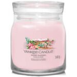 Desert Blooms Signature Candle - Vonn svka 567.0g