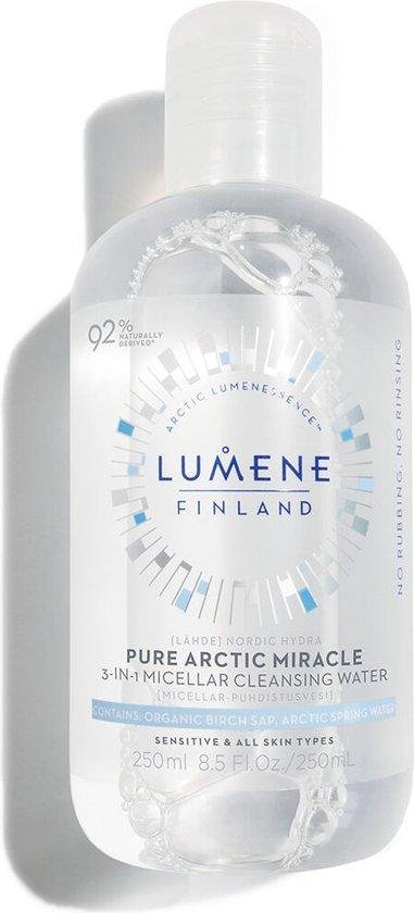 Lumene Cleansing Micellar Water 3 In 1 Source Of Hydration ( Pure Arctic Miracle 3 In 1 Micellar Cleansing Water)